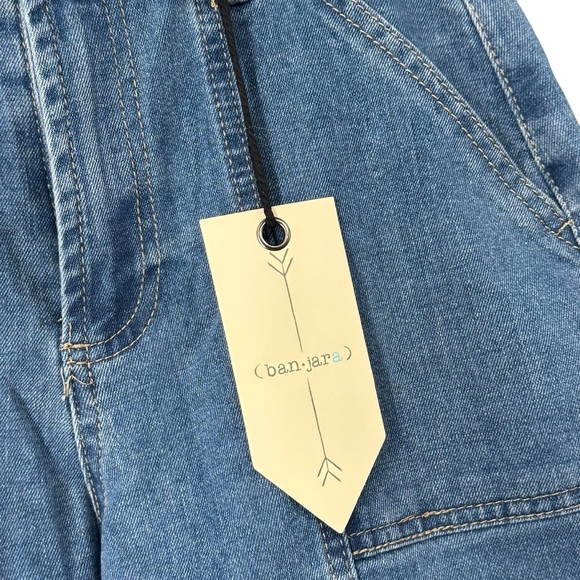 Cargo High-Rise Jeans Size 5/26 - Picture 5 of 8